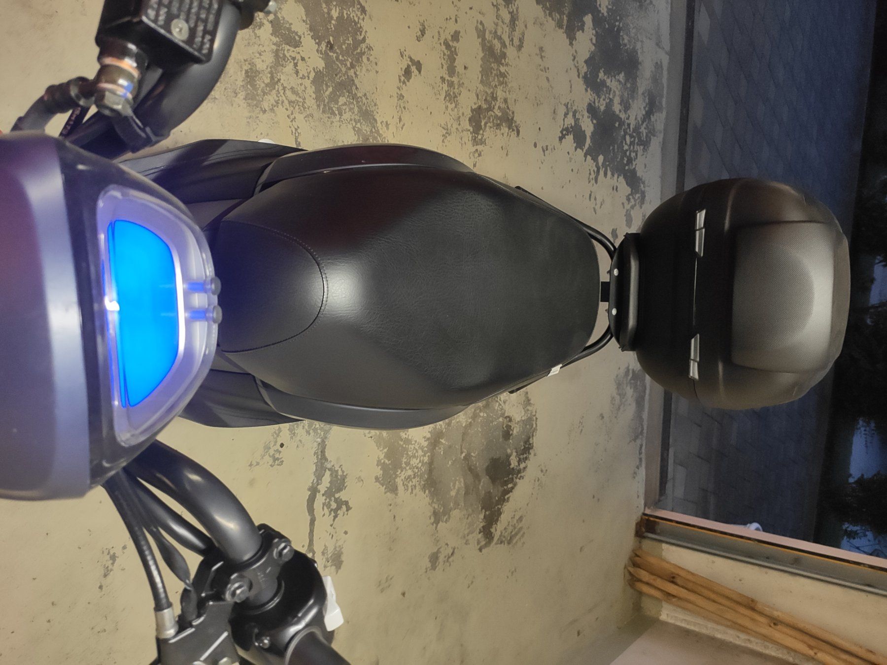 Sym Scooter: Sym Mio 50CC 45km/h – Usato da Gumefens venduto da Plouf1 4
