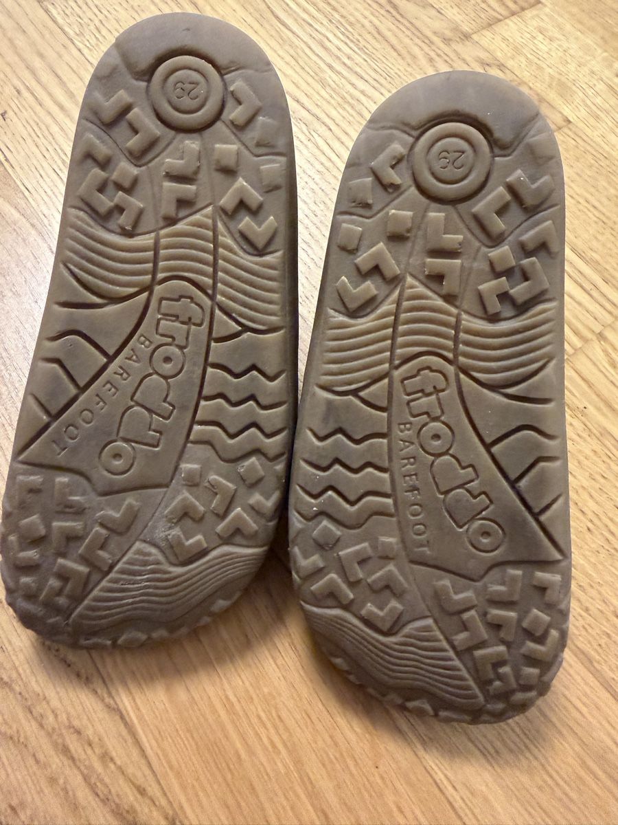 Froddo Scarpe da uomo: Froddo barefoot shoes size 29 – Usato da Meilen venduto da and_cg8t 1