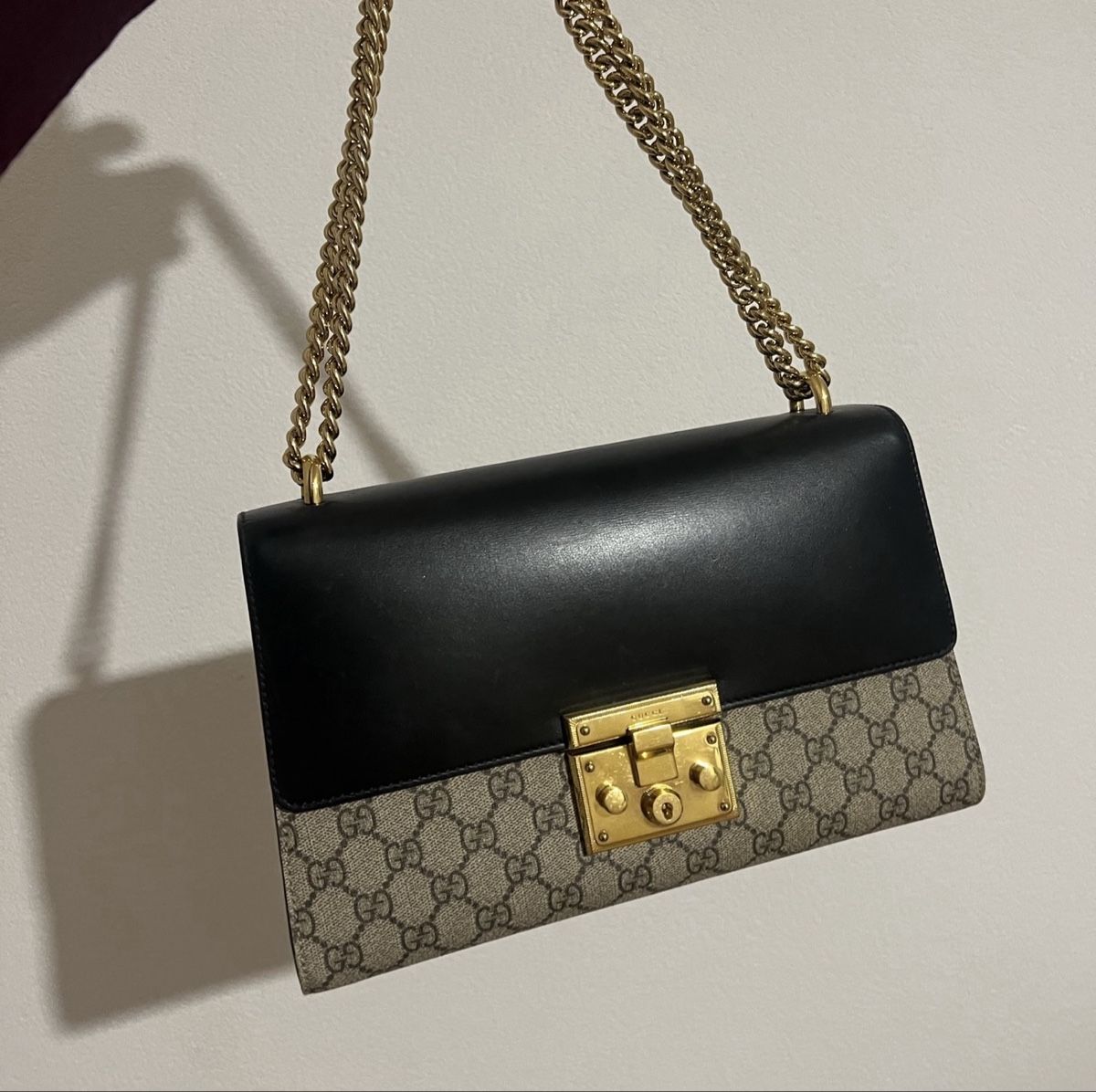 Gucci Borse da donna: Gucci Padlock Shoulder Bag Medium – Nuovo (secondo la descrizione) da Henniez venduto da kru_r8sj 2