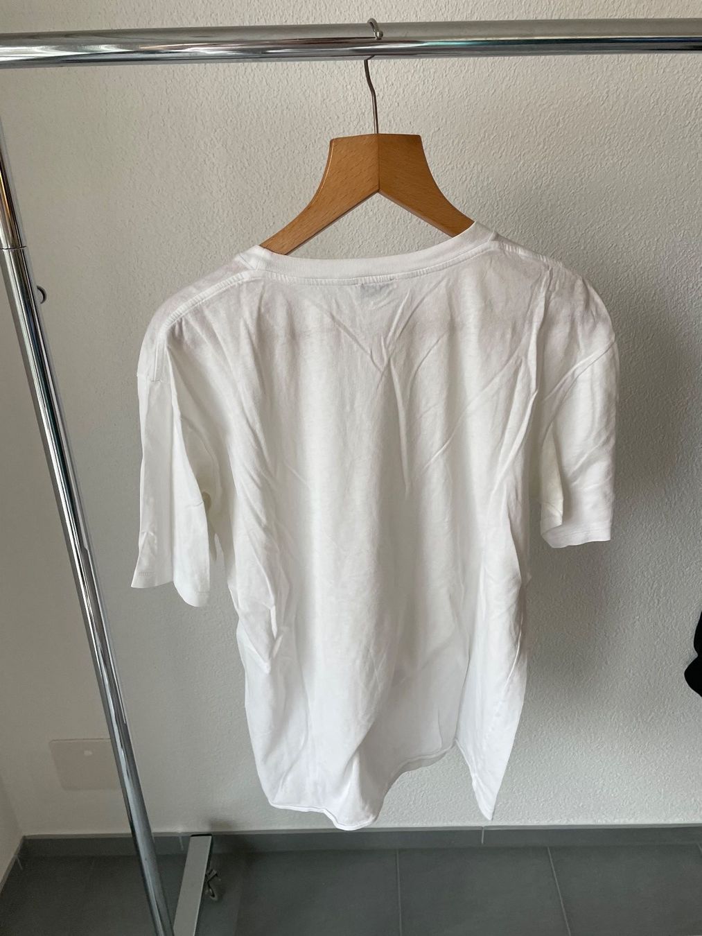 Saint Laurent T-shirt: Saint Laurent T-Shirt – Usato da Dielsdorf venduto da Anthony111 3
