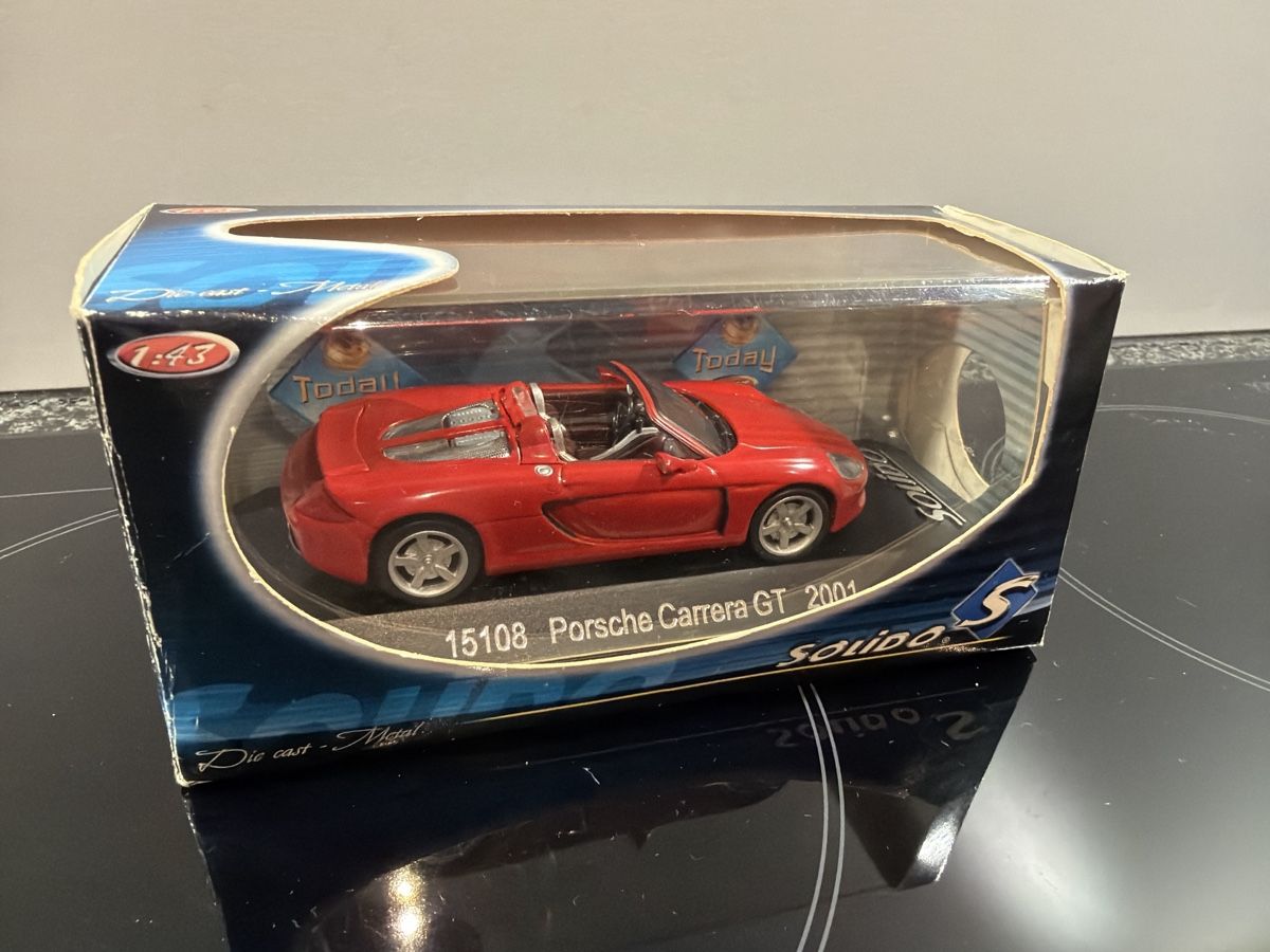 Solido Modellautos: Porsche Carrera GT rot - 1/43 - Solido – Neu (gemäss Beschreibung) aus Wolfwil von Rolex1 4