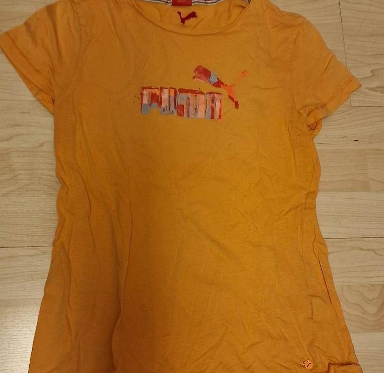 T-shirt: Puma T-shirt  – Usato da Riehen venduto da Joloe
