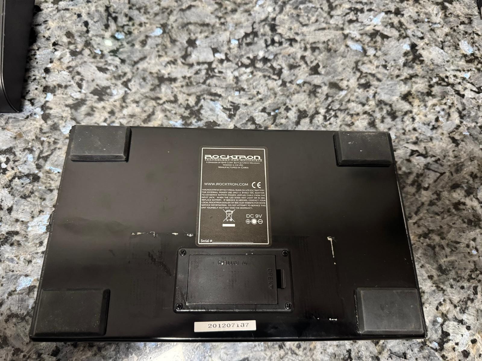 Strumenti musicali: Rocktron MIDI-X-CHANGE Guitar Foot Controller Pedal – Usato da St. Margarethen TG venduto da Mac-PC 3