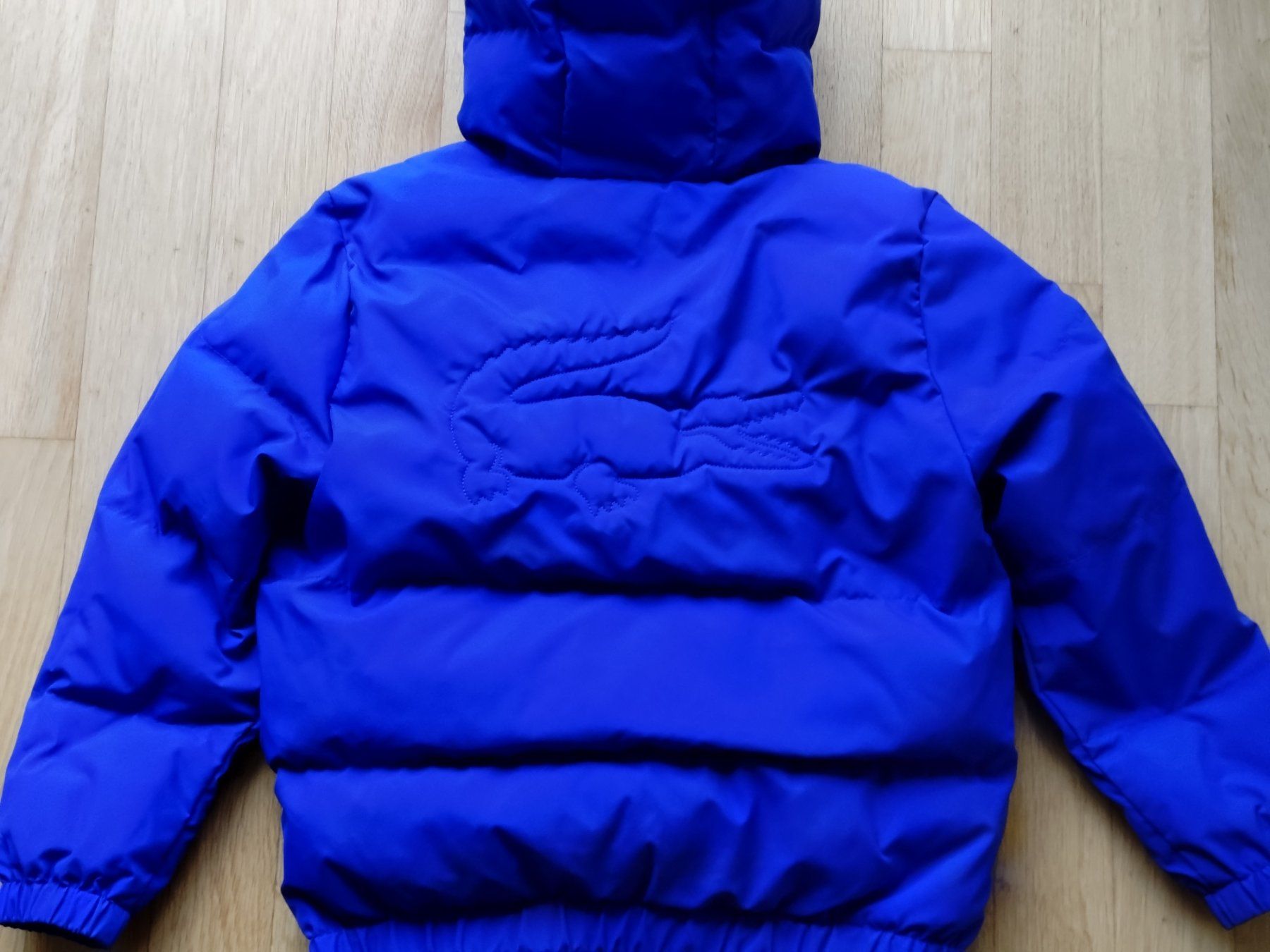 Lacoste Giacche: Lacoste Kinder Winterjacke Grösse 128 – Usato da Bottmingen venduto da Malina_Outlet 3