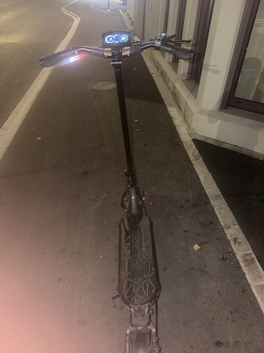 Scooters: Vset 9+ – D'occasion à Wattwil par gli_5wqf 1