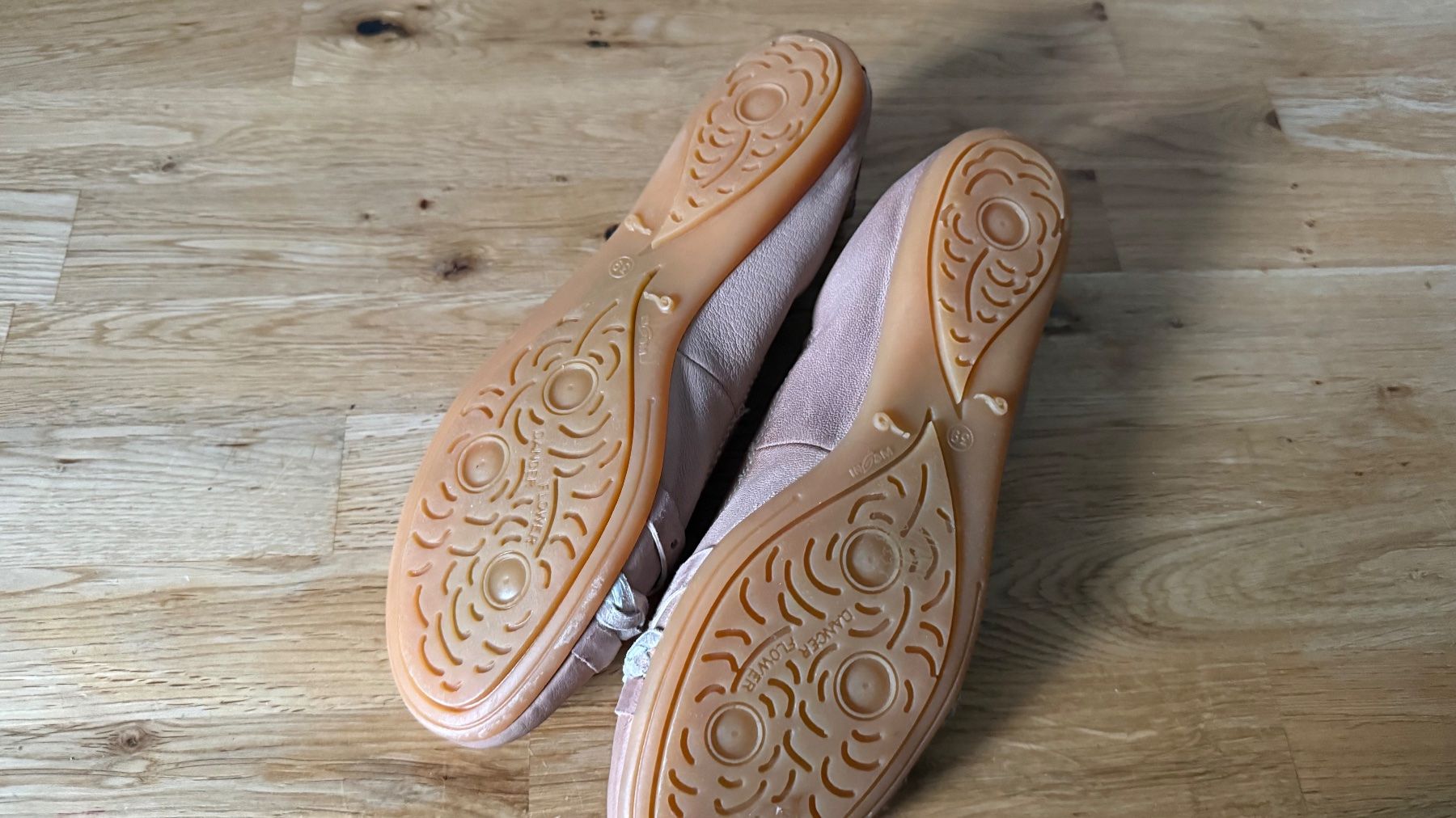 Scarpe da donna: Ballerinas taube Grösse 39 gebraucht – Usato da Sarmenstorf venduto da SimonScheurer 1
