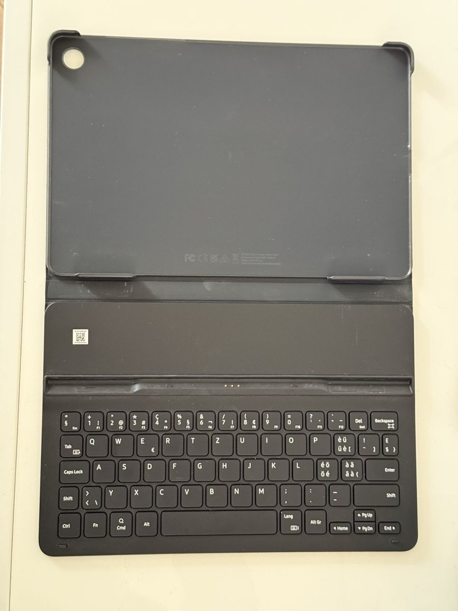 Samsung Tablet PC: Samsung pad A9 plus WiFi + keyboard – Nuovo (secondo la descrizione) da Zürich venduto da ste_2yyk 2