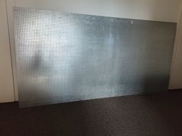 Lochwand Metall, ideale Werkstatt-Ordnung