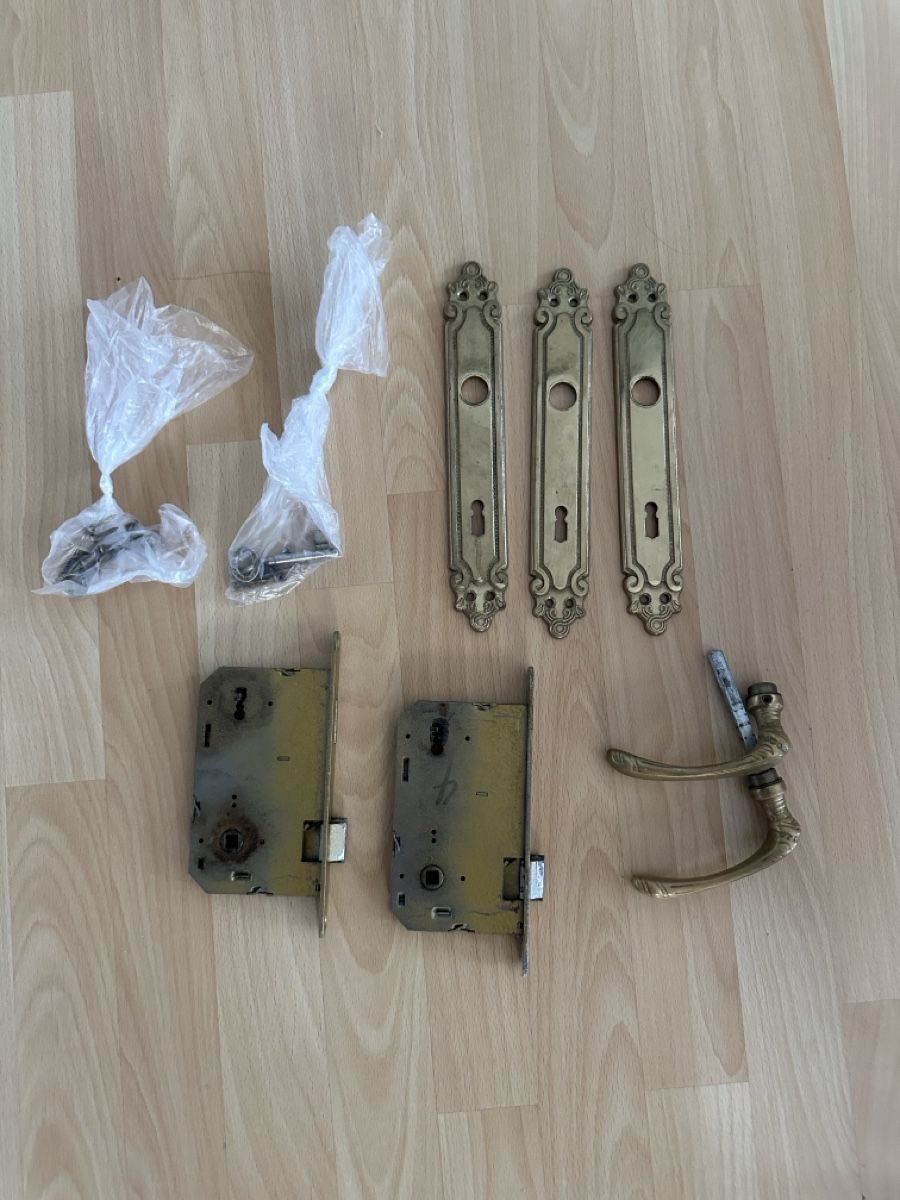 Ferramenta: Beschläge und Schlösser Messing alt – Usato da Luzern venduto da dej_cp79