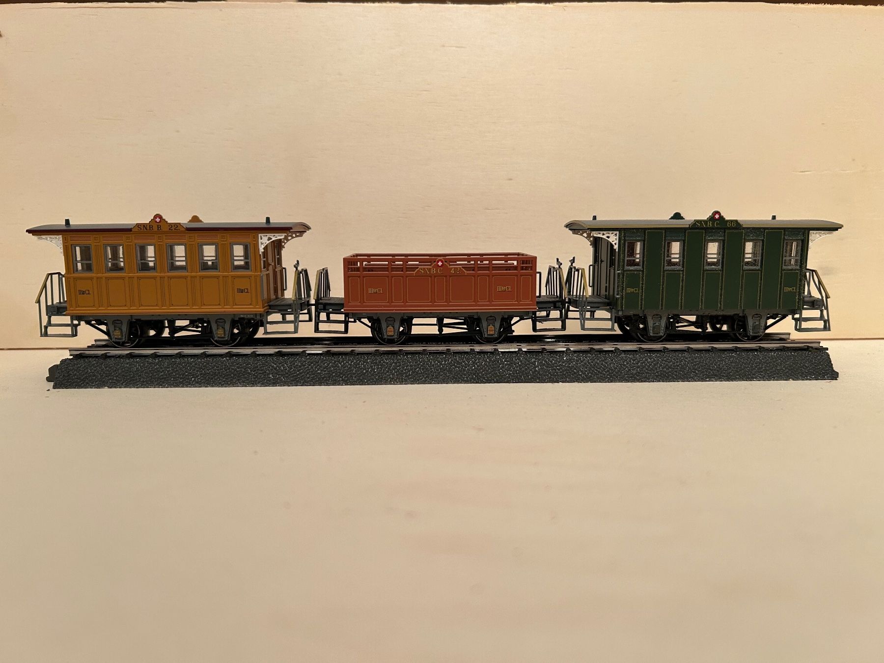 Märklin Trains électriques: Wagenset Spanisch-Brötli-Bahn 3-teilig – D'occasion à Aesch (Neftenbach) par klaibovski