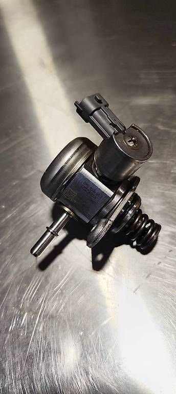 Pompe & Parti di ricambio: Pompe haute pression Ford ecoboost – Usato da Bex venduto da Samu41 3