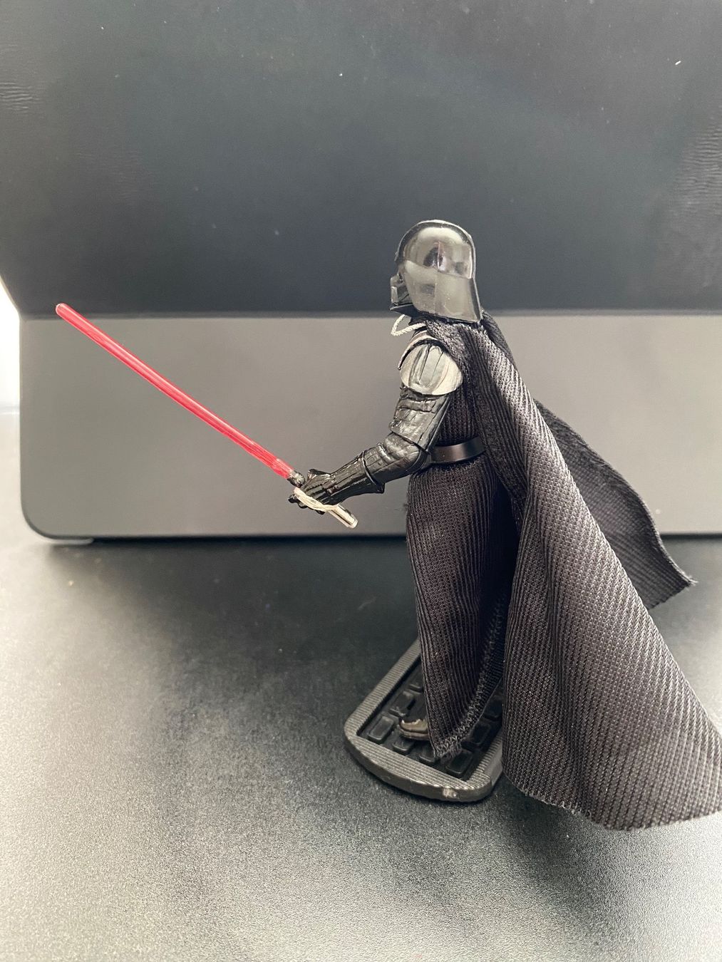 Star Wars Figuren: Star Wars Vintage Darth Vader Figur – Gebraucht aus Zürich von Yves_lk 2
