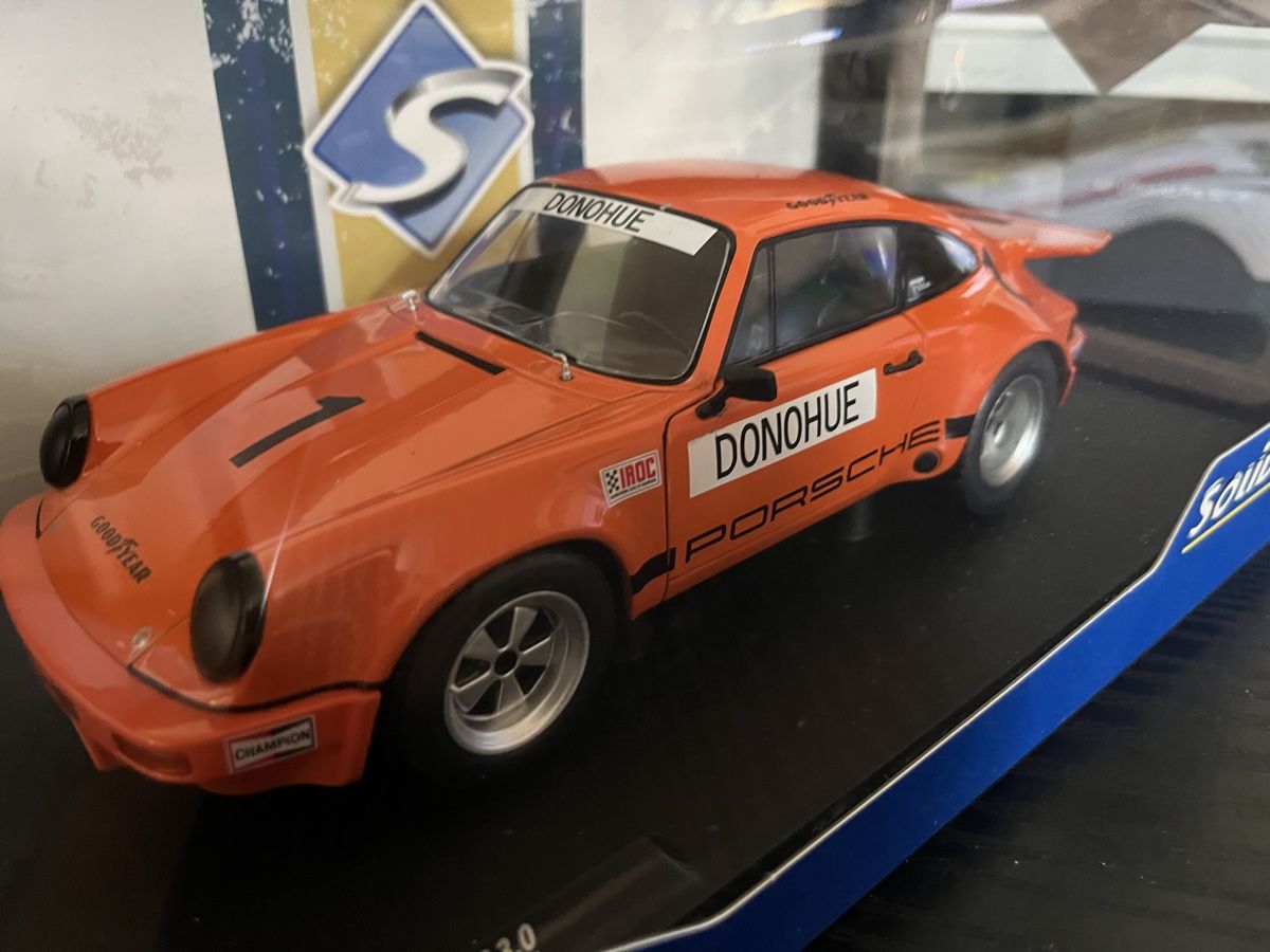 Porsche Modellautos: Porsche 911 RS.  1:18 – Neu und originalverpackt aus Rümlang von Papamoll4