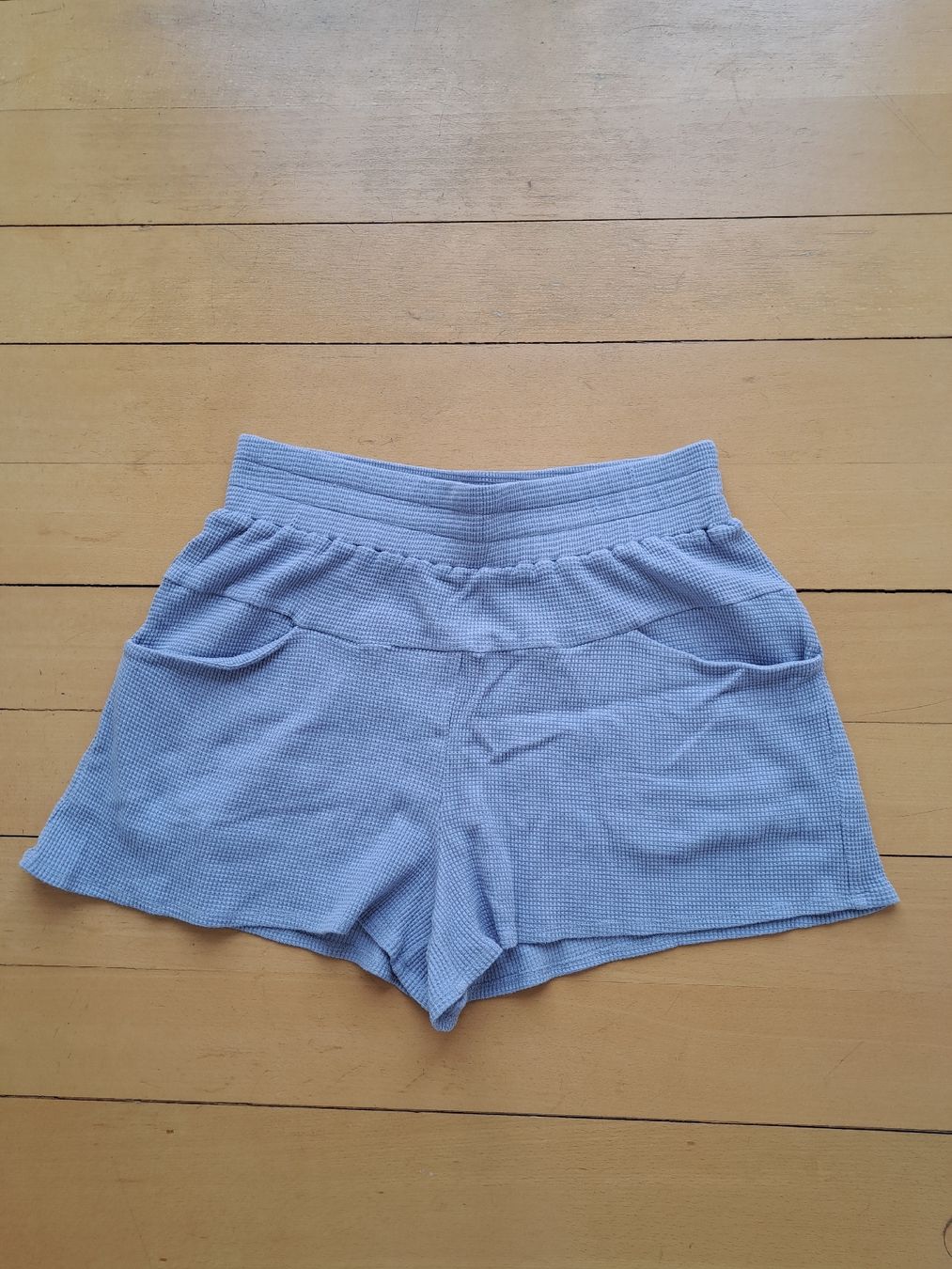 Hosen: Mandala Yoga Shorts – Gebraucht aus Thalwil von sternenstaub369