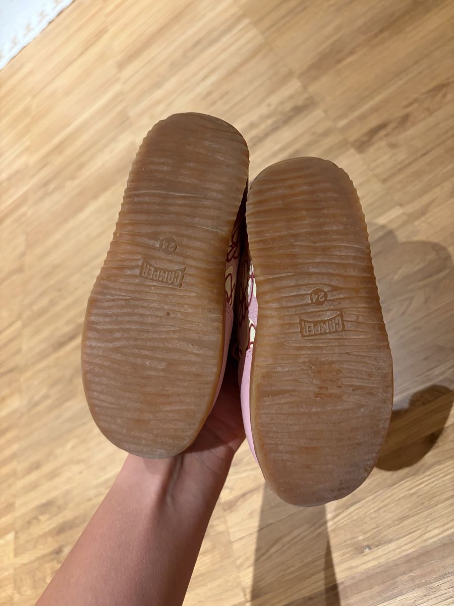 Camper Schuhe für Mädchen: Camper pink sneakers size 24 used – Neu (gemäss Beschreibung) aus Regensdorf von Resaledoor 2
