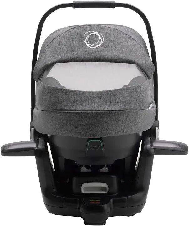Bugaboo Auto-Kindersitze: Bugaboo Turtle Air by Nuna - Grau - Mit Station – Gebraucht aus Hüttikon von abarb 7