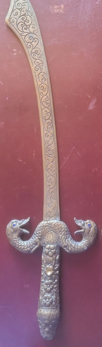 Tutte le decorazioni: 2 dekorative Schwerte aus Messing mit Gravur – Usato da Untersiggenthal venduto da vonberner