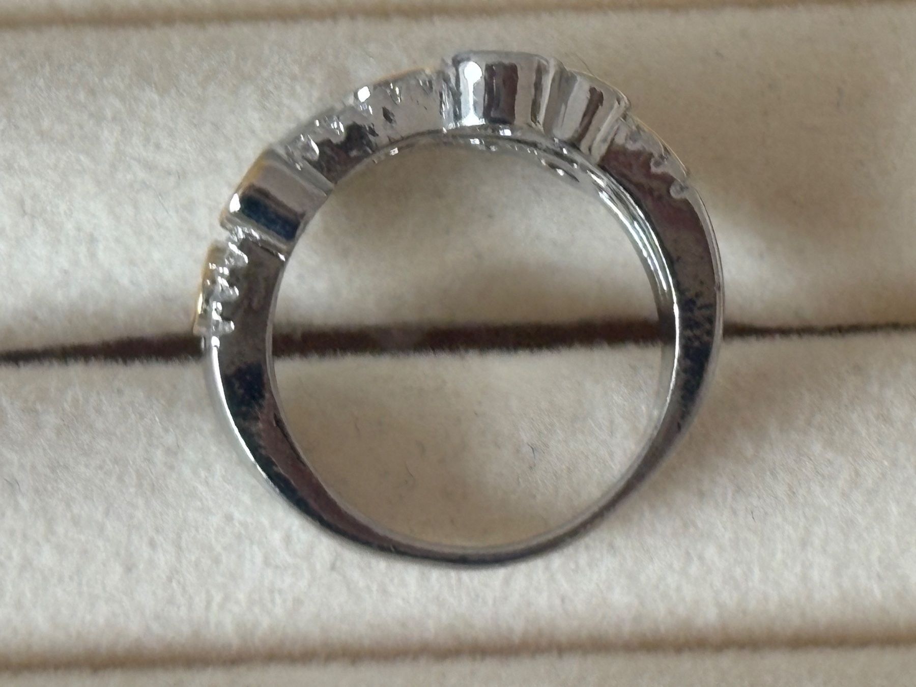Anelli: Luxus Elegante 17/7 Ring Zirkonia Farbe Gold – Nuovo (secondo la descrizione) da Biel-Bienne venduto da Roserosse13 3