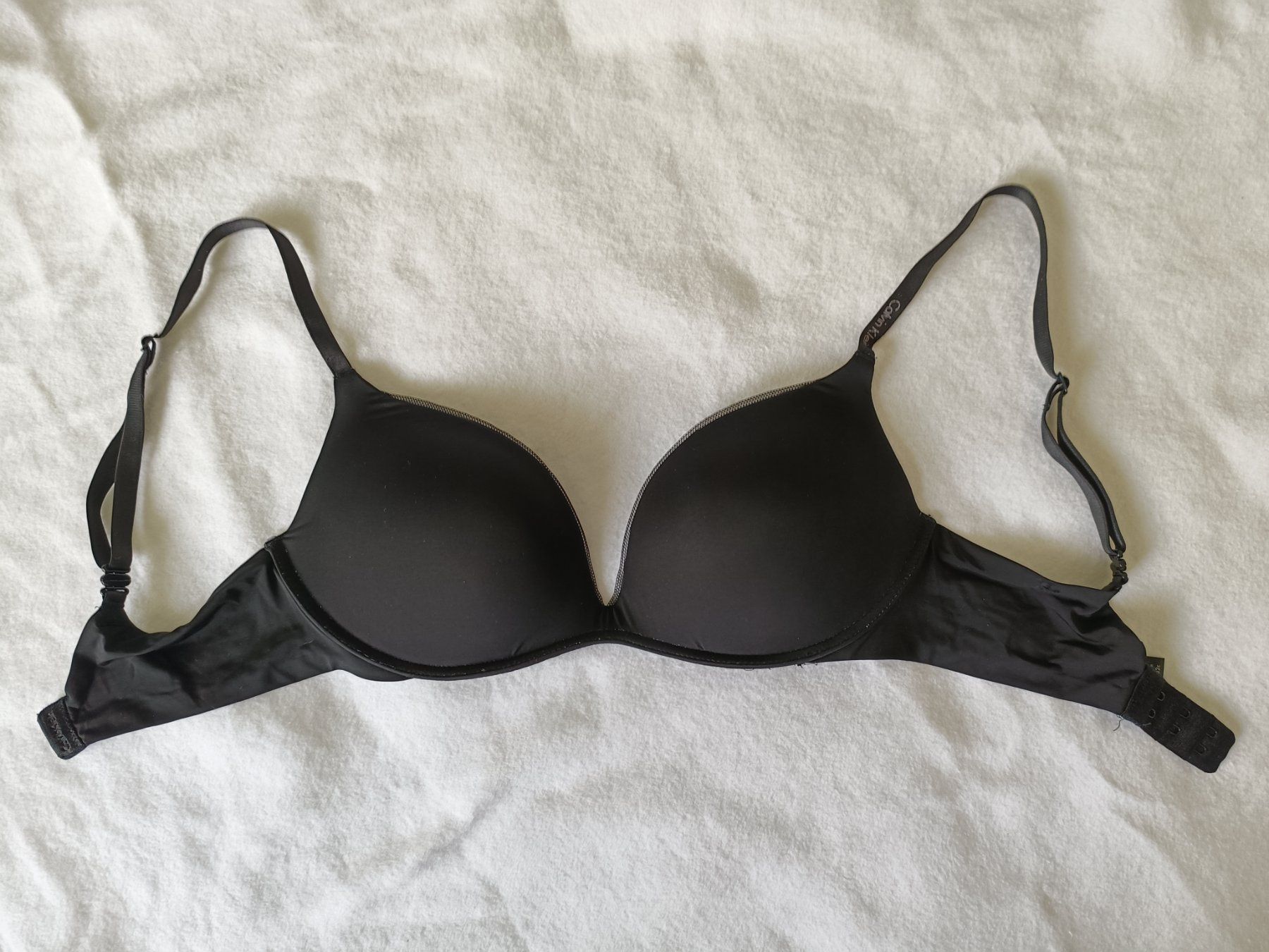 Calvin Klein Altra biancheria intima: Calvin Klein BH Gr 70C Push Up Bra schwarz – Usato da Oberhofen Thun'see venduto da cri_6md2