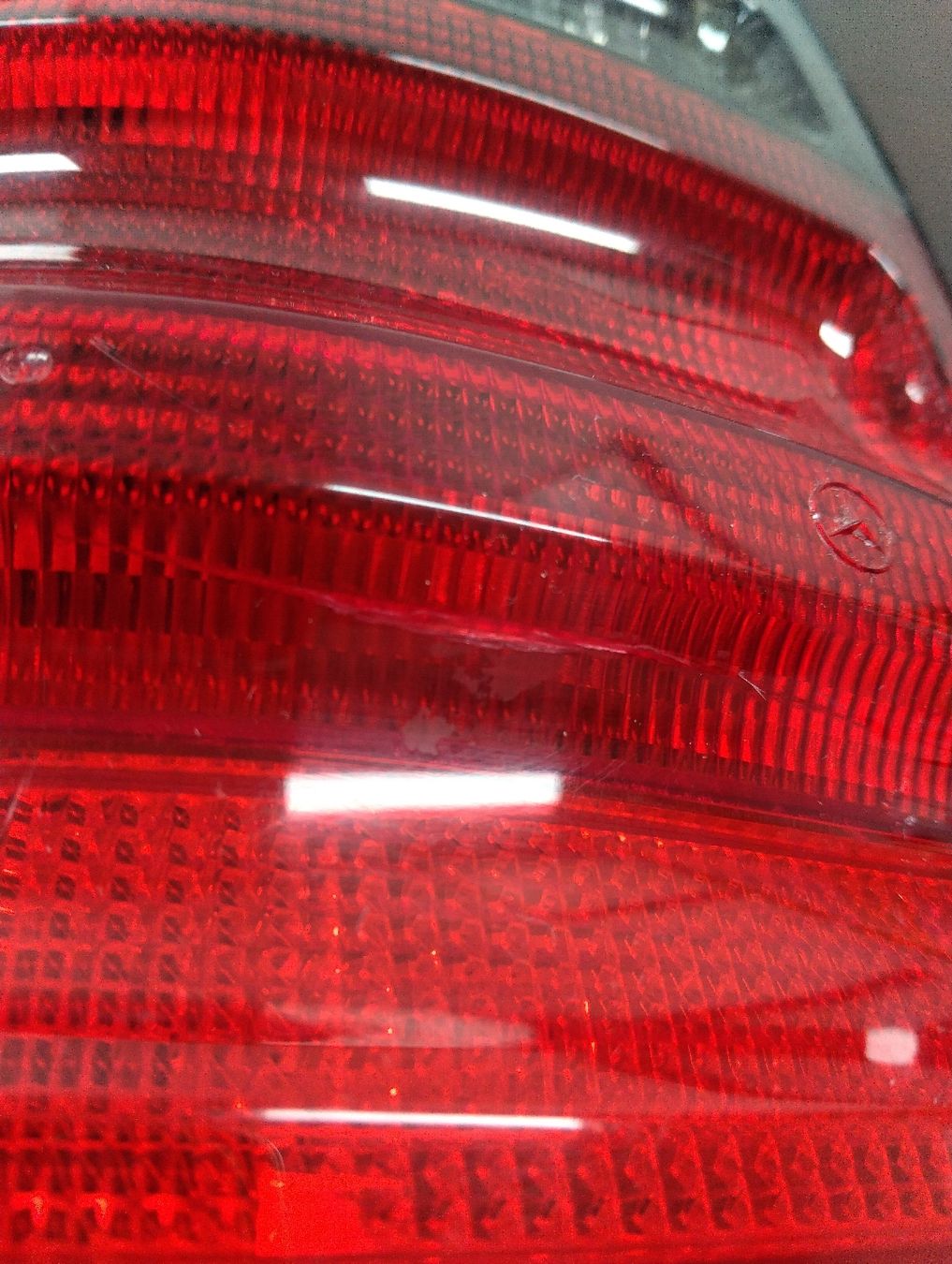 Mercedes-Benz Tutti pezzi di ricambio auto: Mercedes E-Klasse W210 Rückleuchte links, – Usato da Zofingen venduto da Lechim01 2