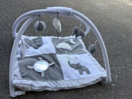 Spielbogen mit Decke