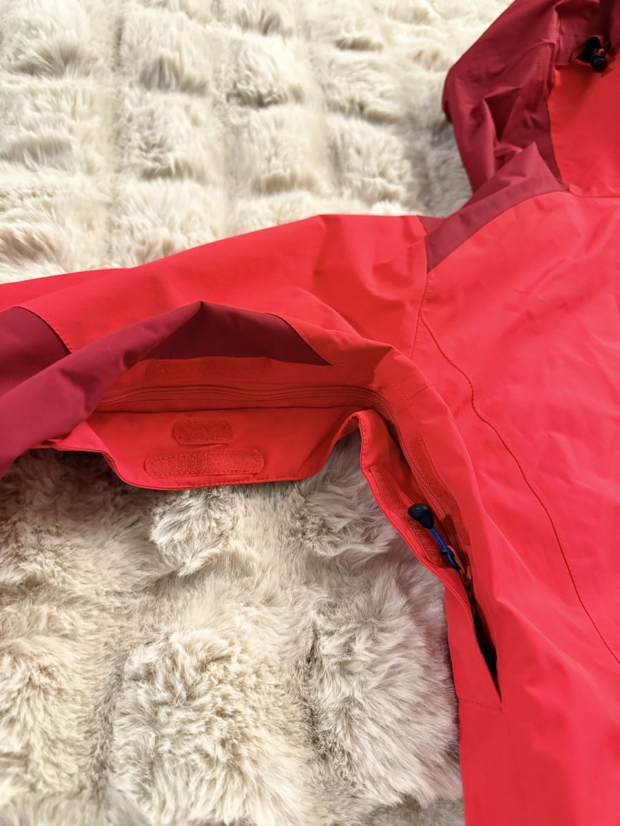 Jack Wolfskin Jacken: Jack wolfskin Regenjacke Rot/Bordeux – Neu (gemäss Beschreibung) aus Adliswil von JaniqueN 1