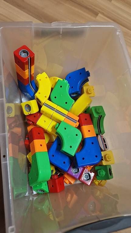 Jouets: ZUG Spielzeug – D'occasion à Grüsch par huber026 1