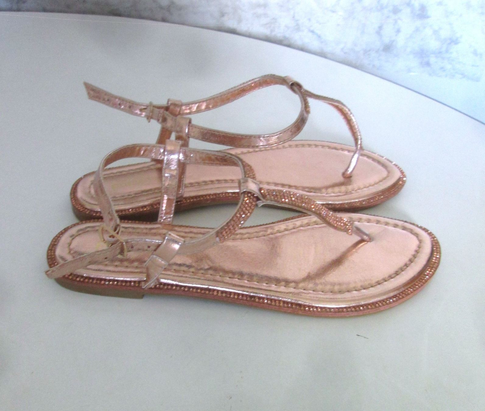 Chaussures femmes: Primadonna Flip-Flops Größe 39 – D'occasion à Sementina par babucia 1