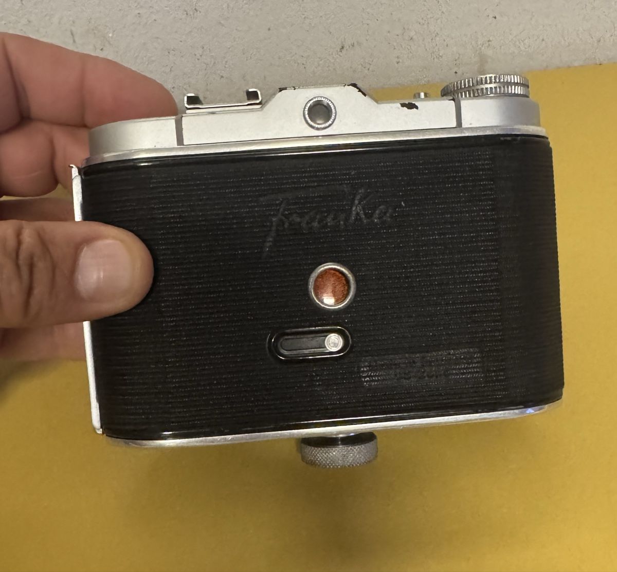 Kamera: Alte Fotoapparat  – Gebraucht aus Schlieren von Freundlich02 4