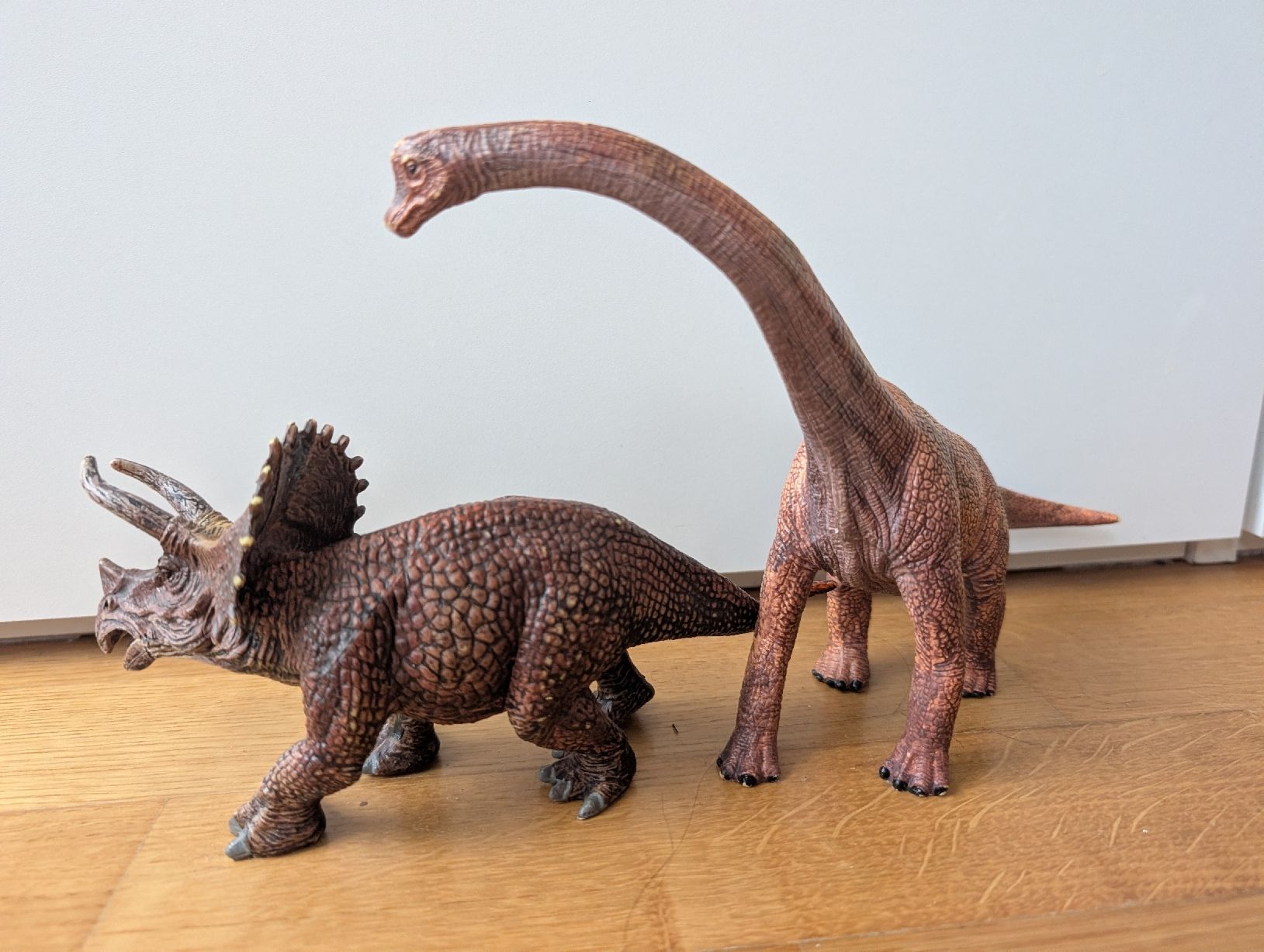 Statuette: Konvolut Dinosaurier Figuren – Usato da Wädenswil venduto da HummerZH 1