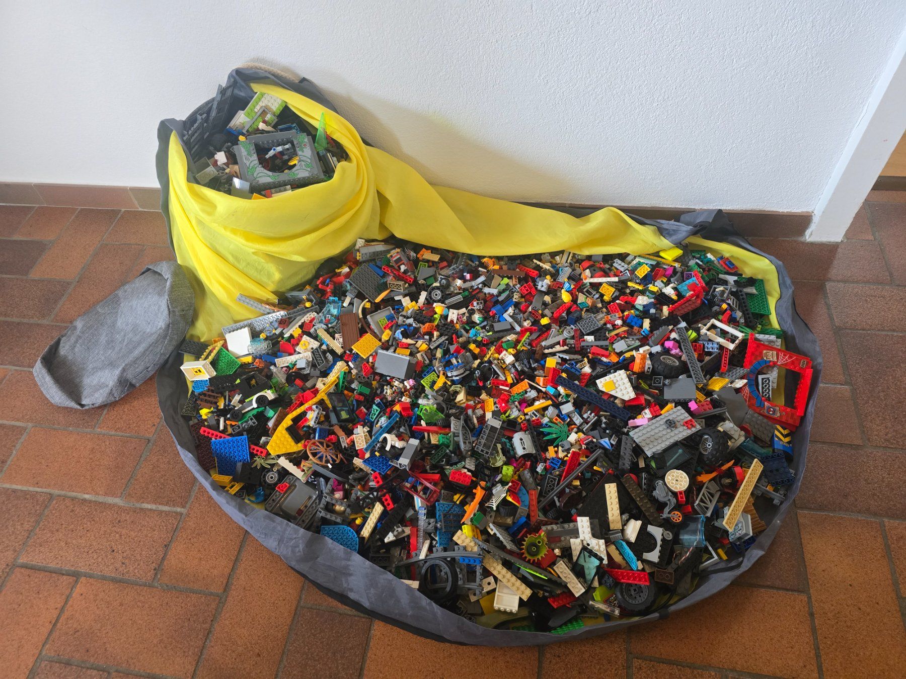 Lego Baukästen: Mixed lego including bag – Gebraucht aus Chavannes-des-Bois von sarahzo 1
