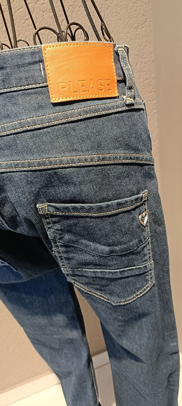 Please Jeans Jeans: Original PLEASE Jeans, Grösse S, neuwertig – Nuovo (secondo la descrizione) da Zollikofen venduto da Proseco 3
