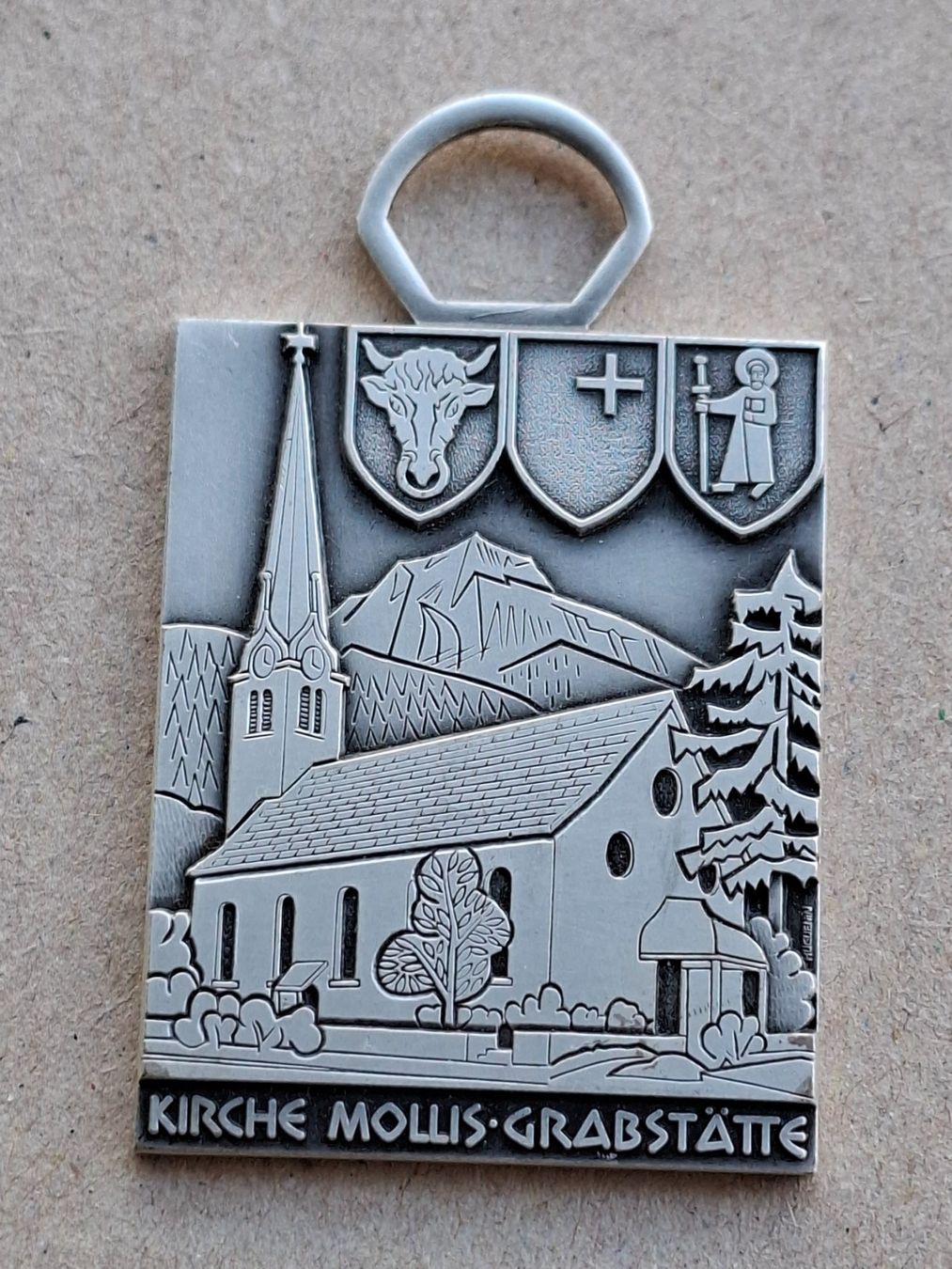 Medaillen: Kirche Mollis im Kt Glarus (L197) – Gebraucht aus Schwanden GL von Suvorov