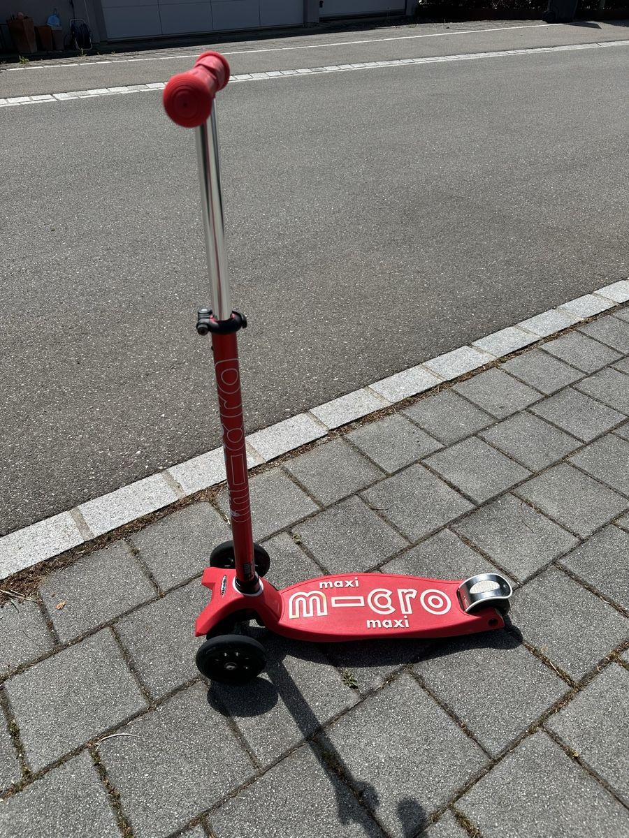 Micro Kickboard: Roter Micro Maxi Scooter – Usato da Arisdorf venduto da Pidri