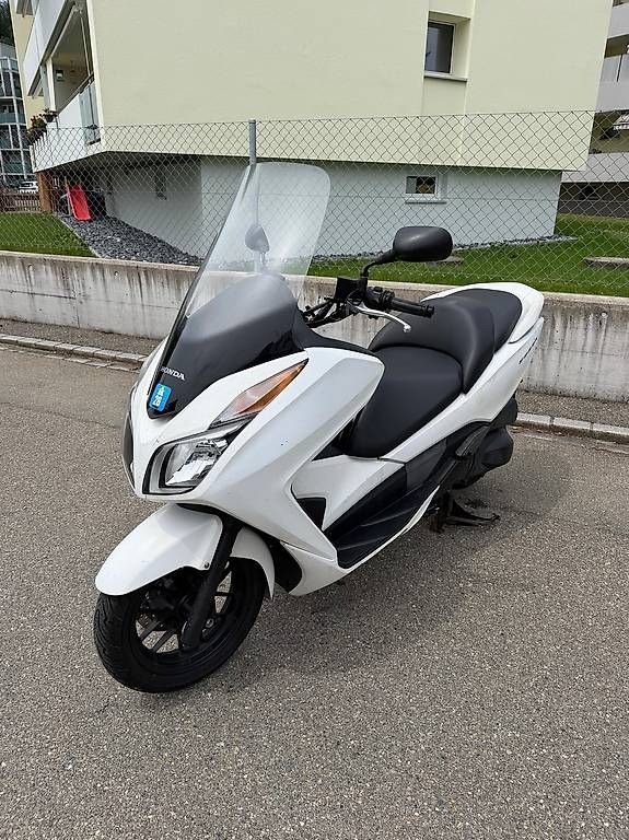 Scooter: Honda Forza 300 – Usato da Gossau SG venduto da jakob5.342