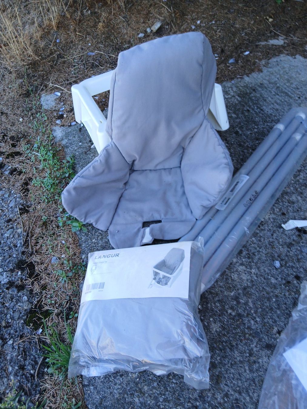 Ikea Seggioloni: Chaise haute  blanc, neuve – Nuovo e nell'imballaggio originale da Payerne venduto da jea_m6nb 4