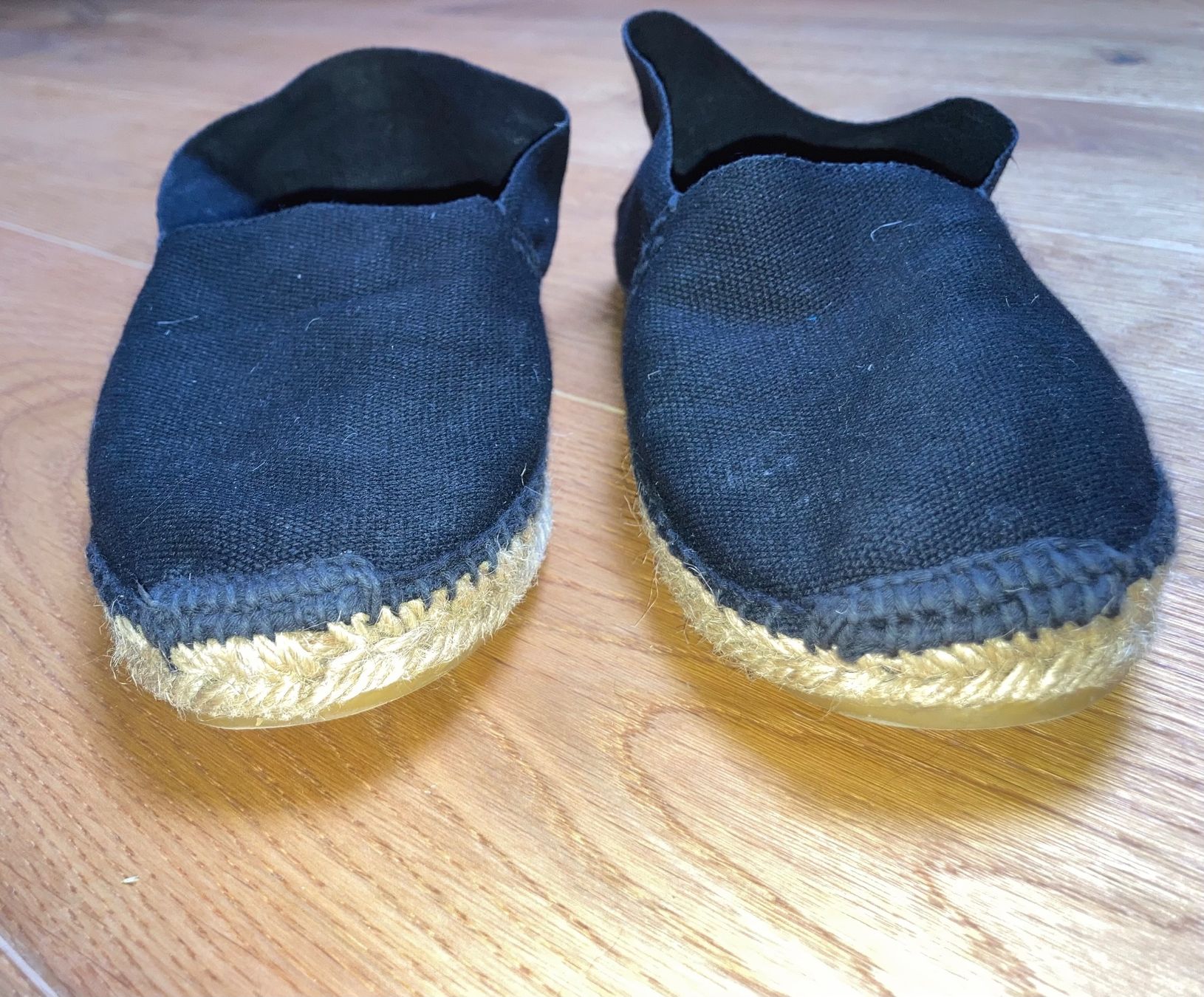 Scarpe da uomo: Espadrilles schwarz, Gr.38, gebraucht – Usato da Jegenstorf venduto da fribe01
