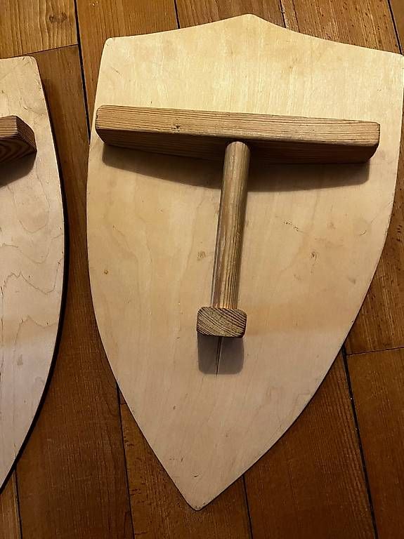 Tutte le decorazioni: Ritter Schilder 2x aus Holz – Usato da Zuerich venduto da Am81 4