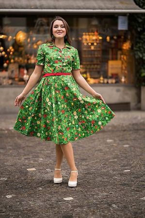 Vintage Christmas Print Dress, Size S, Perfect Festive Look!