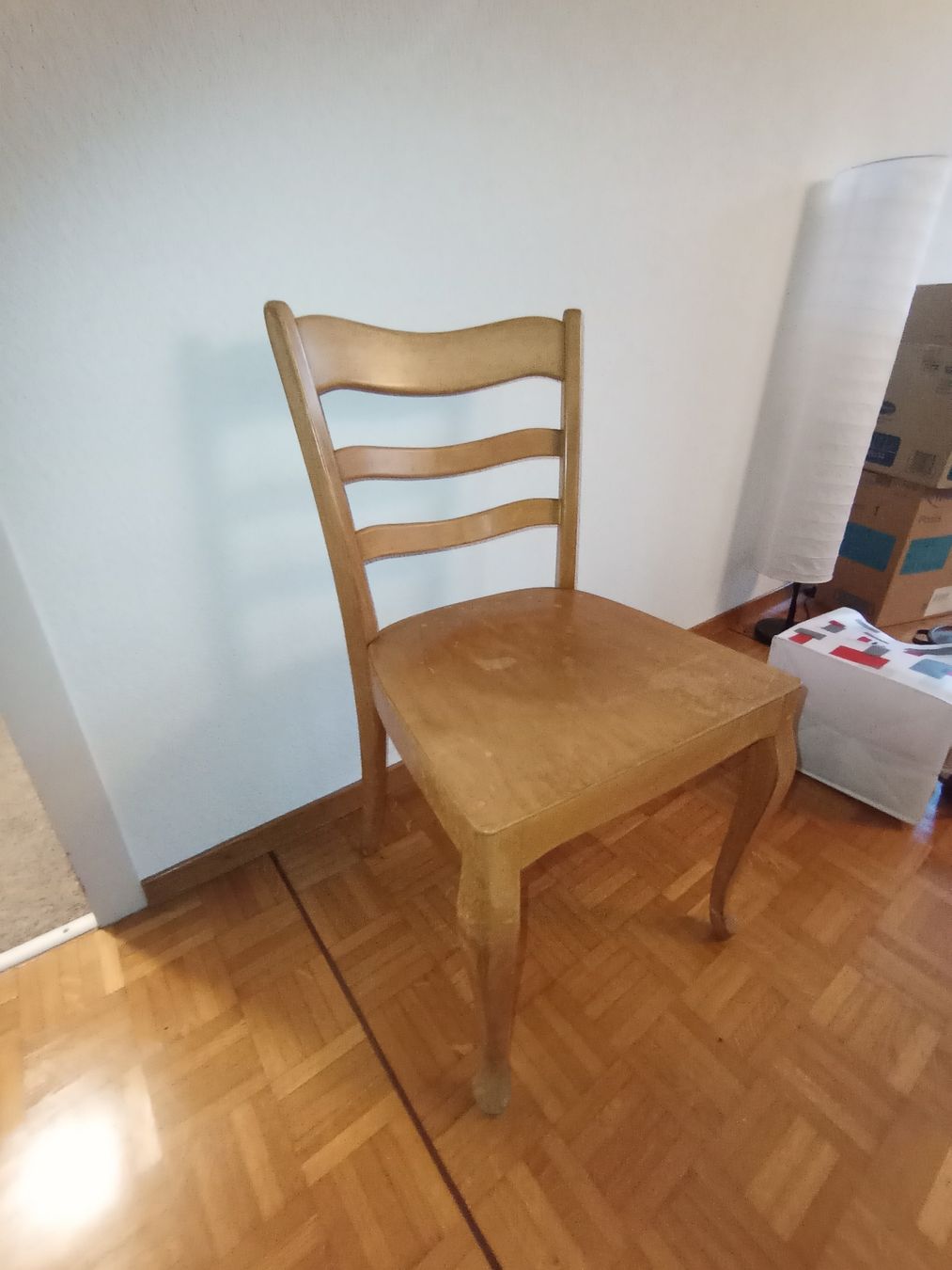 Sedie: Stuhl Holz  gebrauchter Zustand – Usato da Belp venduto da Guadalupe84 1