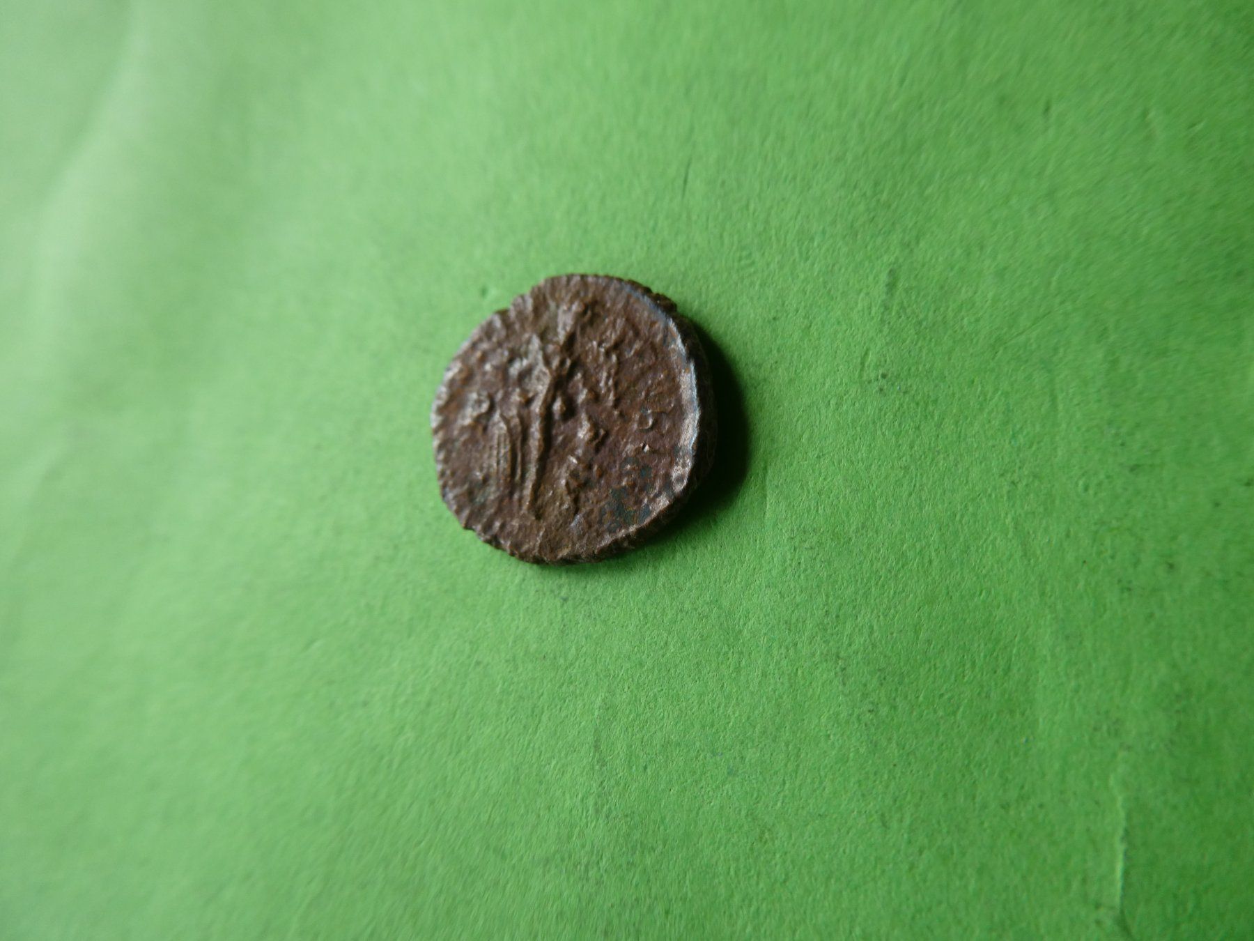 Tutti le monete: uralte Bronzemünze  13 mm     1.12 g – Usato da Hinterforst venduto da Rohusri 3