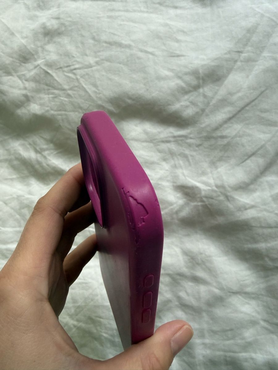 Apple Cover & Protezioni schermo: Apple iPhone 16Pro Hülle Fuchsia – Usato da Basel venduto da zuchetti 1