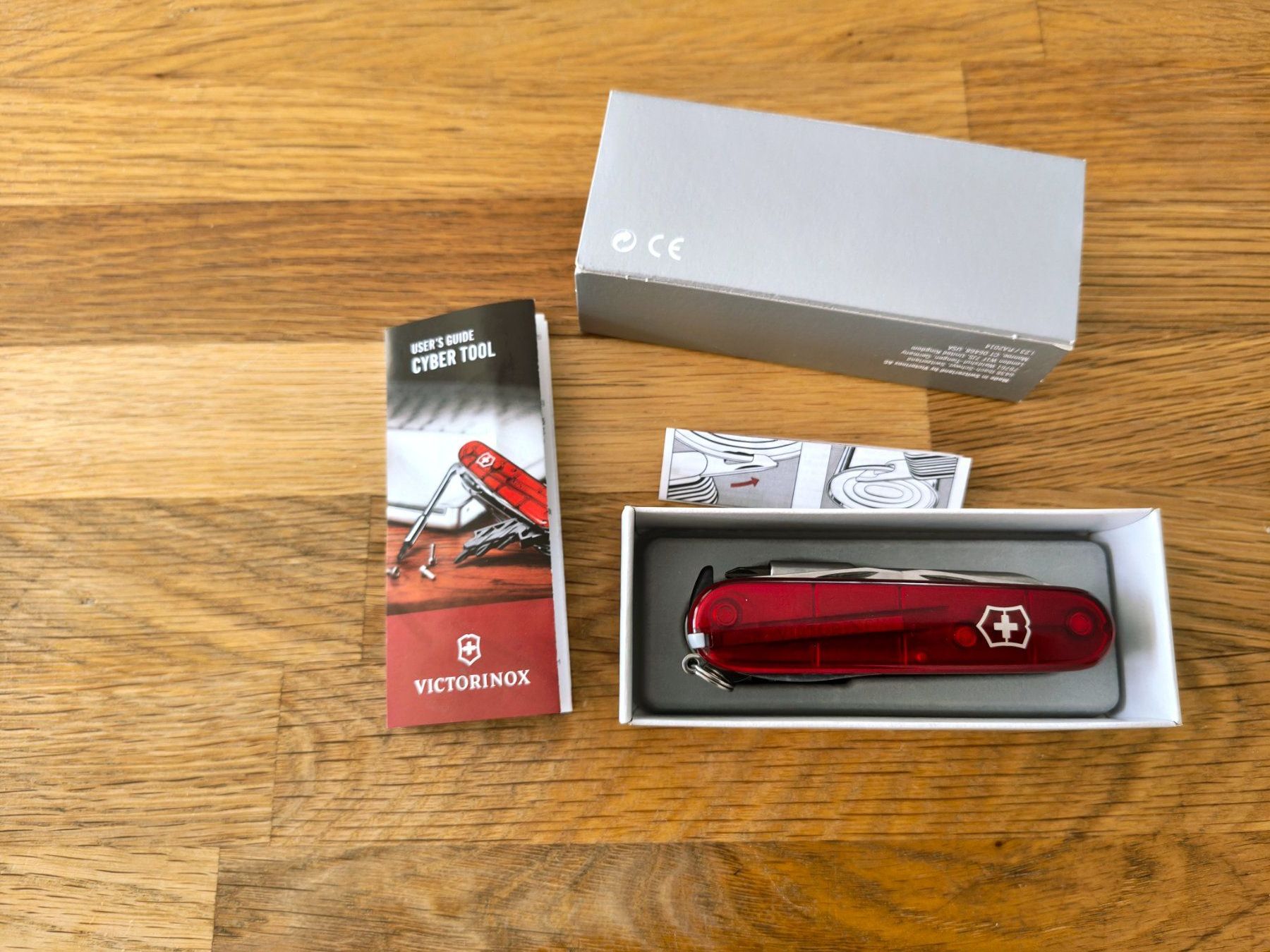 Victorinox Coltelli tascabile: Victorinox Cybertool M - Neu mit OVP – Nuovo e nell'imballaggio originale da Villars-sur-Glâne venduto da vaskoz86 5