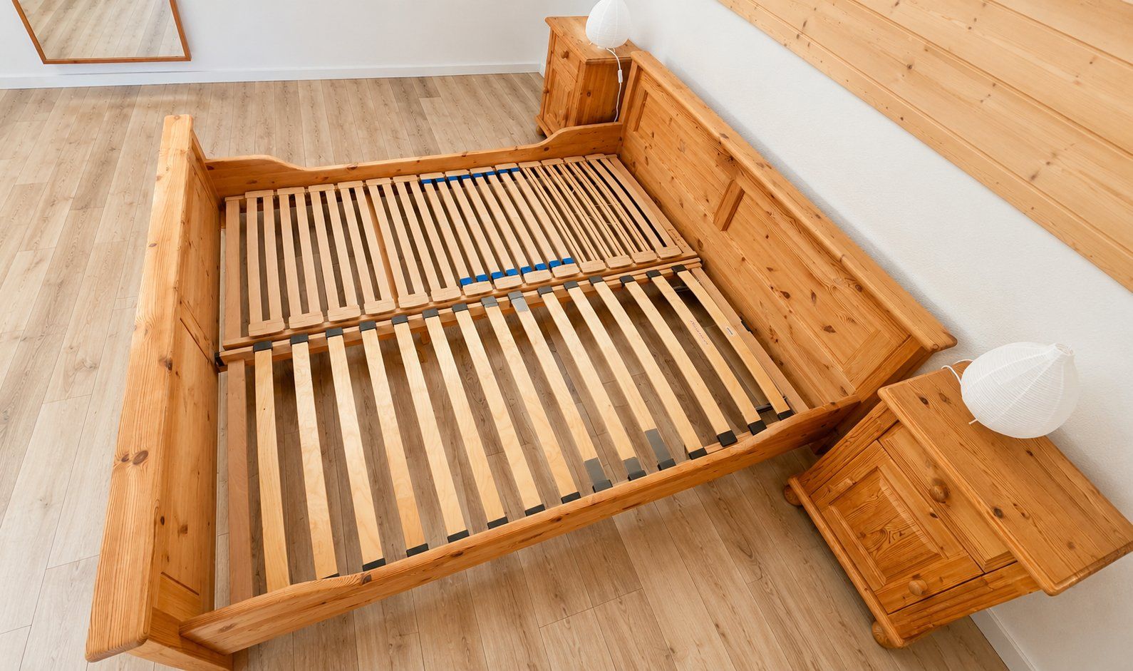 Betten: Doppelbett Kiefer – Gebraucht aus Hägglingen von Kanarienvogel 6
