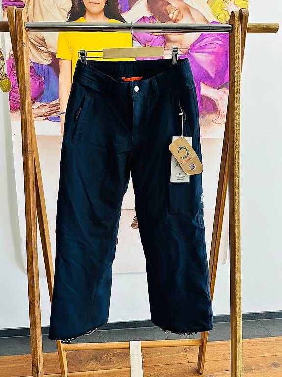 Hosen: Namuk Skihose – Neu und originalverpackt aus Bellikon von DW54