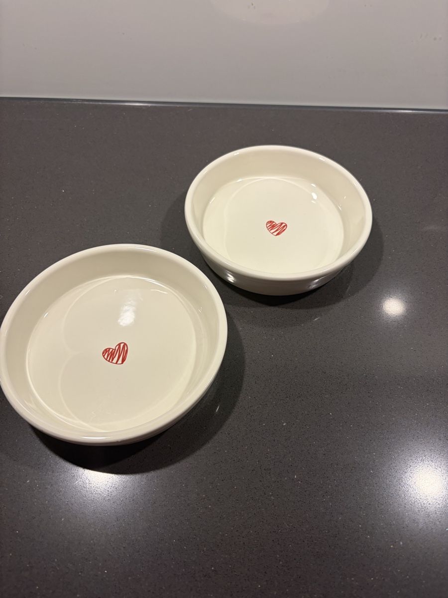 Ciotole: Two Small Ceramic Bowls – Usato da Spreitenbach venduto da galus_z