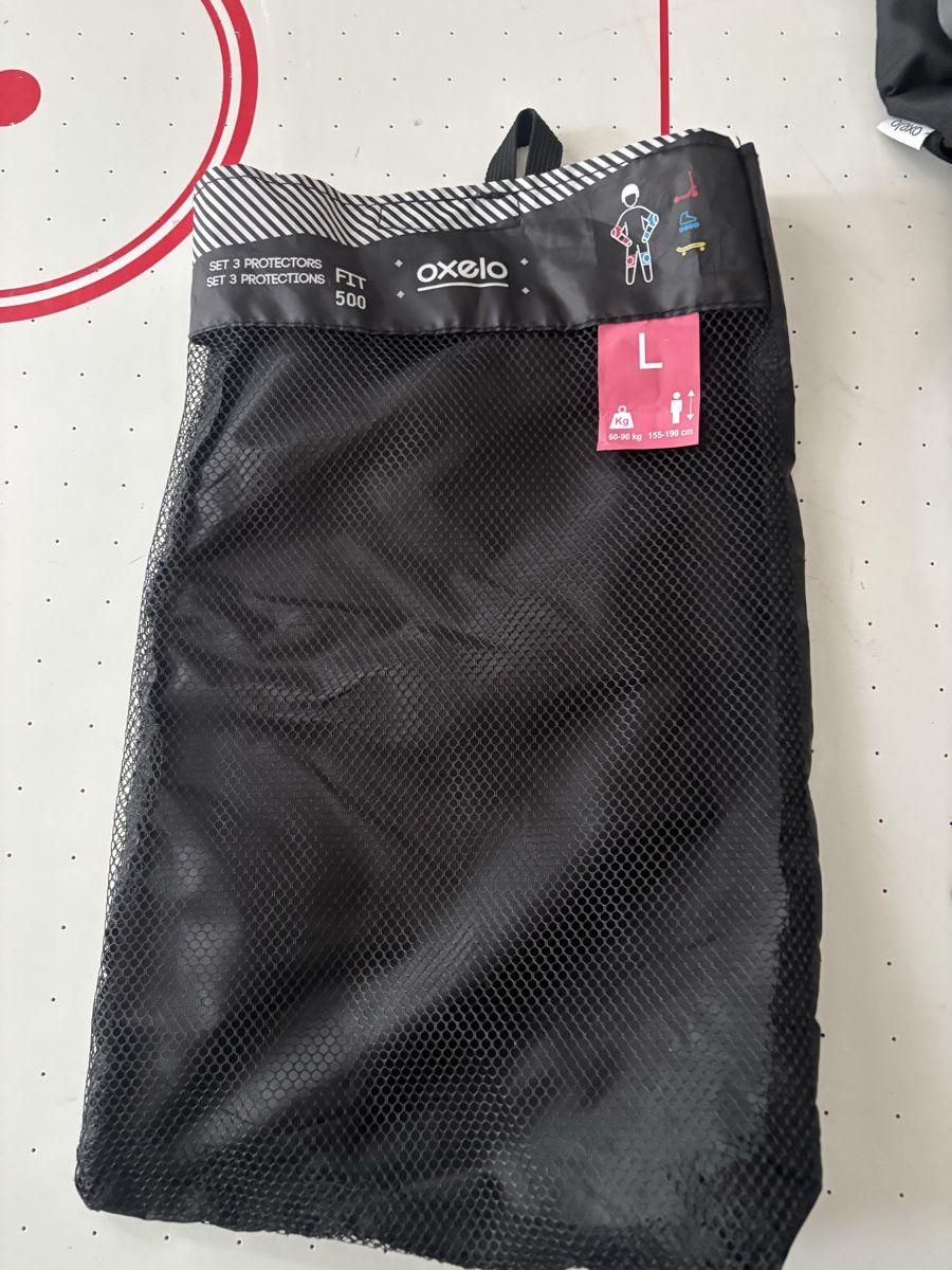 Decathlon Protezioni & Imbottiture: Protection Rollet complet Neuf  – Nuovo (secondo la descrizione) da nods venduto da Tozzifan 2