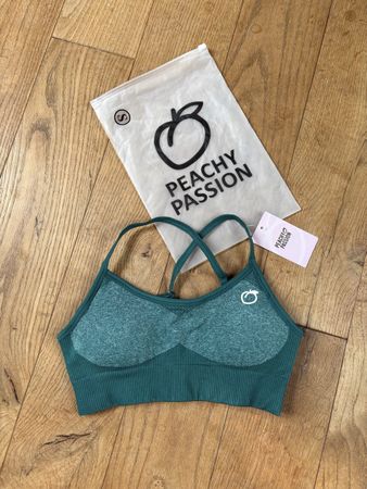 Sport BH Peachy Passion Grösse S neu mit Etikett