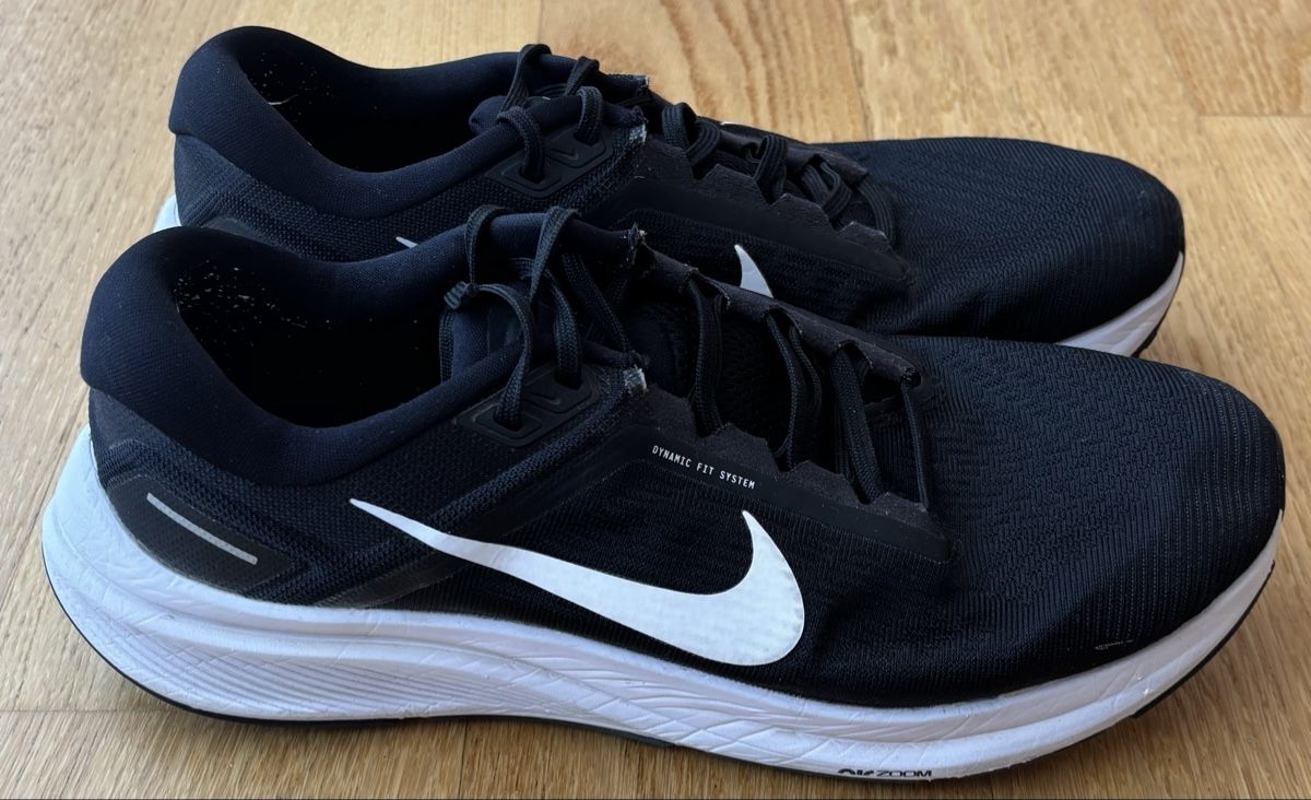 Nike Scarpe da uomo: Nike Running Shoes Structure 34 - 44.5 – Usato da Zürich venduto da Gotta-Sell-It-All 1