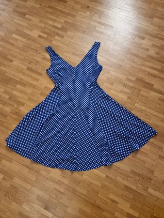 Robe d'été bleue à pois Rev'd'elle de Paris